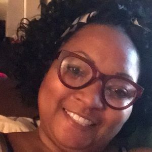 Meet your Posher, Kay